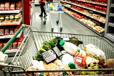 Los números de la era Milei en el Conurbano bonaerense: alimentos subieron más del doble