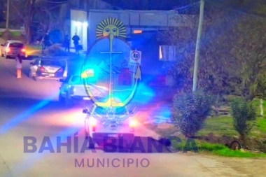 La Policía de Bahía Blanca arrestó a un asesino que portaba un arma ilegal y la intentó descartar