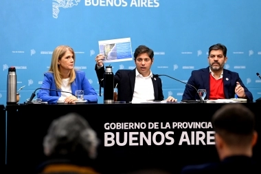 Kicillof y la planta de GNL: “No soy comunista, soy peronista” y la falacia del CEO de YPF