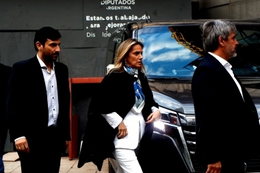 “No le temo al poder”: Malena Galmarini denunciará a Milei por replicar “mentiras” sobre Massa