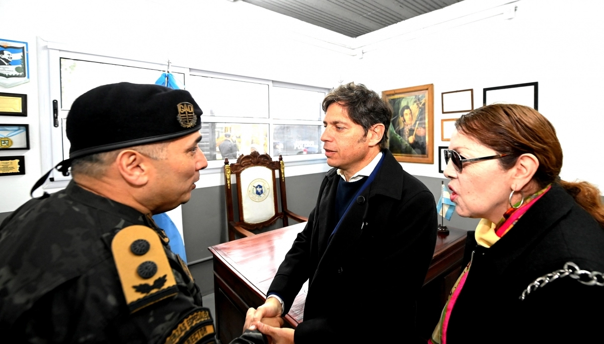 Kicillof visitó Presidente Perón e inauguró obras para combatir la inseguridad que azota al distrito