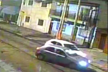 Inseguridad en Lanús: delincuentes armados les robaron los autos cuando llegaban a sus domicilios