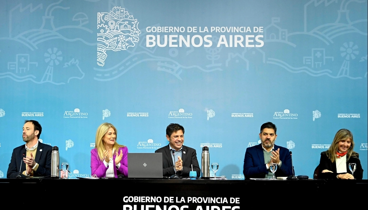 Por presión de la oposición, Kicillof llamó a los intendentes para pagar el Fondo de Fortalecimiento