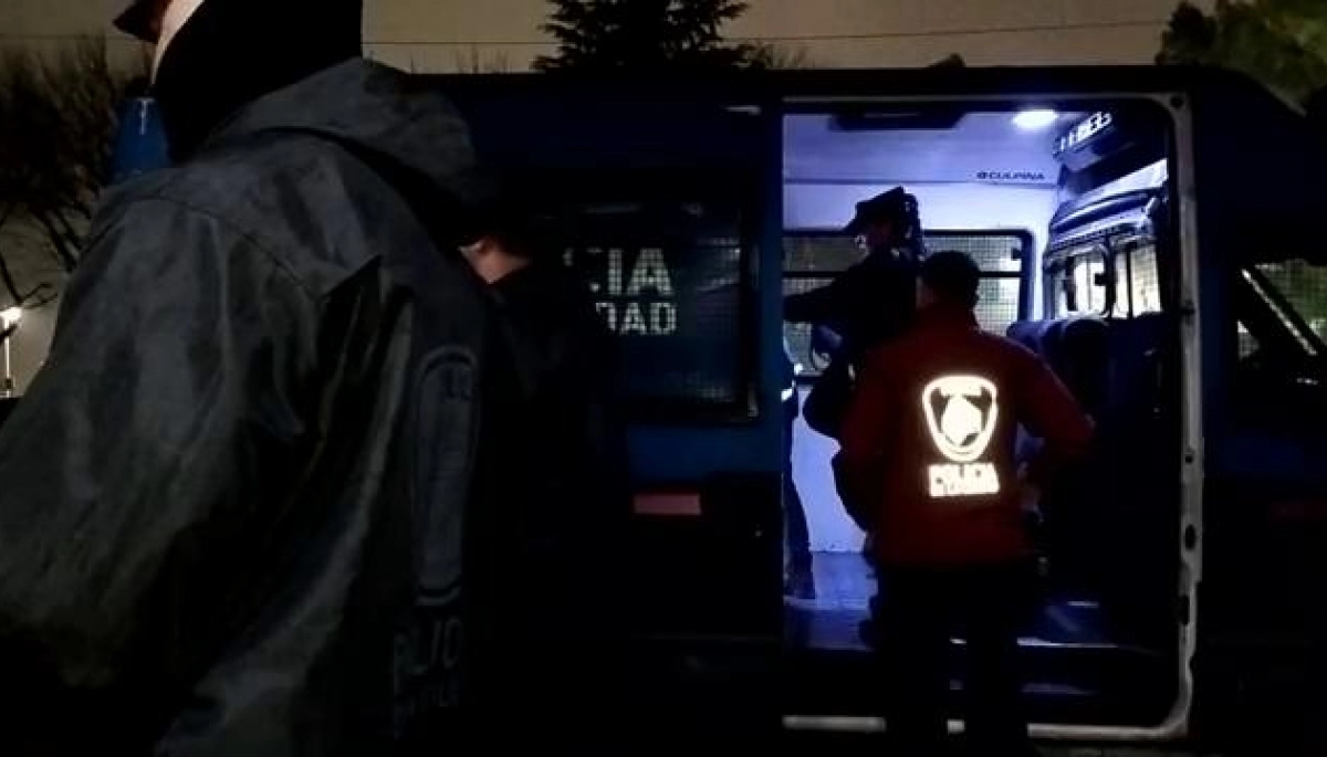 Chocolates, caramelos, paco y cocaína: le clausuraron el maxikiosco a "la Gladys"