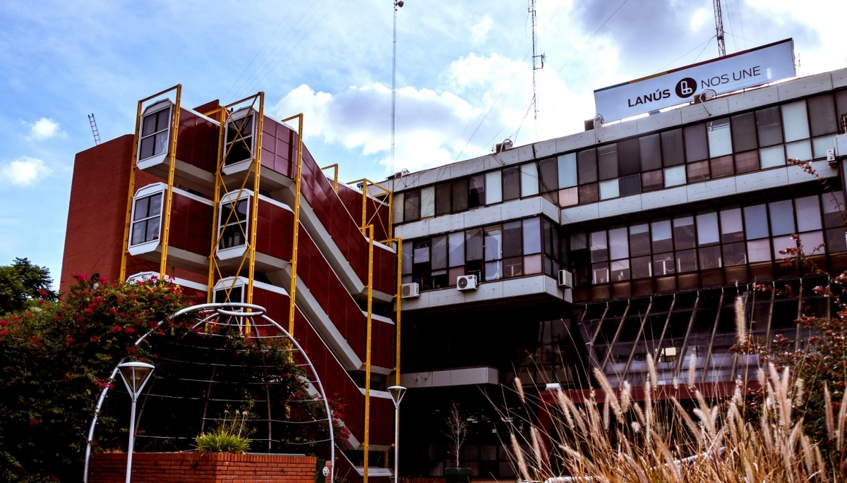 Lanús, como una olla a presión por la inseguridad: apuntan a la “desidia” del intendente Álvarez