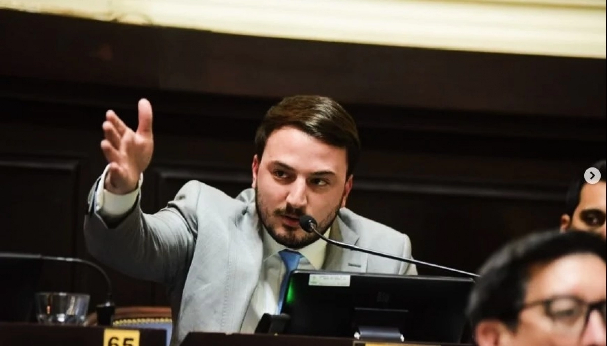 Diputado libertario bonaerense cargó contra Paoltroni y Kikuchi: “Ligaron una banca de rebote”