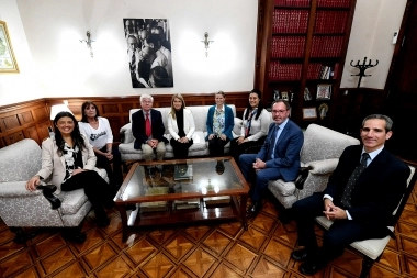 Magario reunió a legisladores y científicos para analizar los riesgos meteorológicos en Provincia