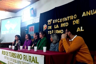 Neumann participó del 15° encuentro de la Red de Turismo Rural y destacó el “trabajo” de la entidad