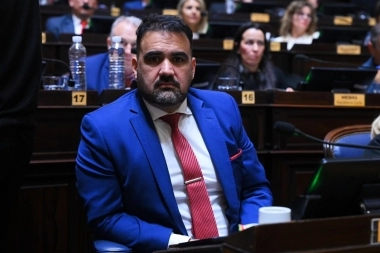 El diputado Luayza le pidió a Milei dar marcha atrás con el veto a la nueva fórmula jubilatoria