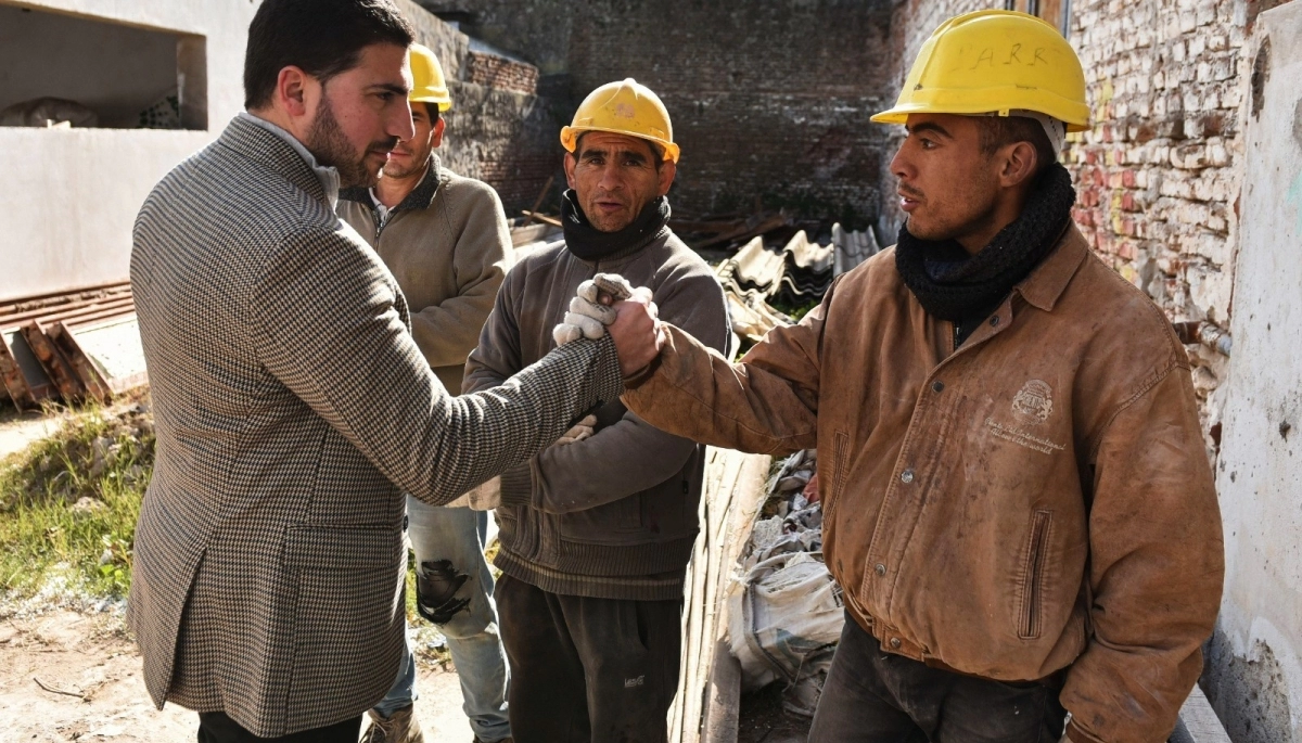 Egüen aumentó los salarios de municipales y los duplicó en relación a la inflación