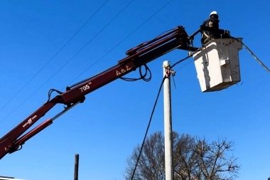 Programa “Terrenos Municipales”: General Arenales concretó obras de conexión eléctrica