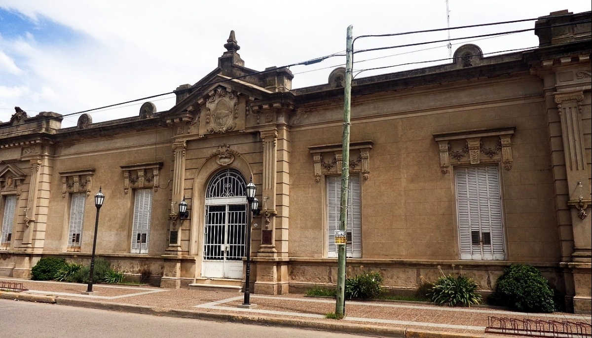 Diz avanza en la articulación entre el Municipio de Navarro y la Universidad Nacional de Luján