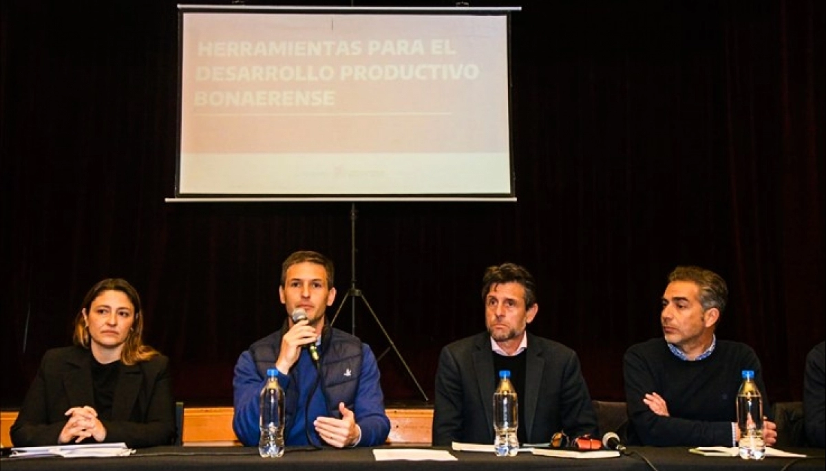 Mantegazza encabezó una charla con emprendedores de San Vicente y anunció líneas de financiamiento