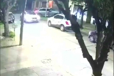 Tres de Febrero sin control: le robaron la camioneta importada y la chocaron antes de escapar