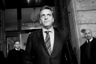 Massa vuelve a las pistas para incendiar la interna peronista y exponer cómo afecta el ajuste de Milei