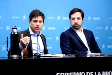 Kicillof anunció la compra de 500 mil vacunas contra el dengue para combatir el “abandono” de Milei