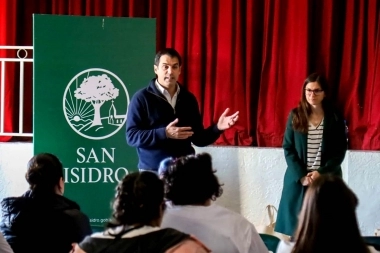 Ramón Lanús presentó un nuevo programa municipal de prevención de dengue en San Isidro
