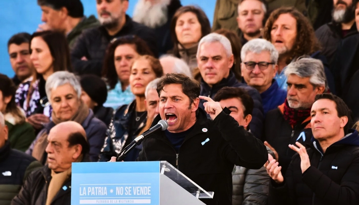 Con los ojos en 2027: Kicillof prepara para su militancia un mega acto en Mar Chiquita