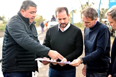 Sujarchuk se diferencia de la mirada peronista y busca comprar armas no letales para Escobar