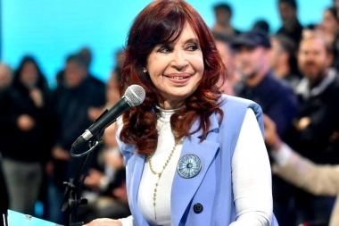 En medio de la interna peronista, Cristina prepara una "clase magistral" contra Milei en Merlo