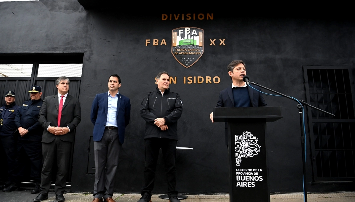 Kicillof, Lanús y patrulleros para San Isidro: la foto del gobernador con un intendente del PRO