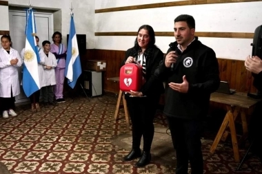 Egüen participó del acto por el 31º aniversario de la Sala de primeros auxilios de Ernestina