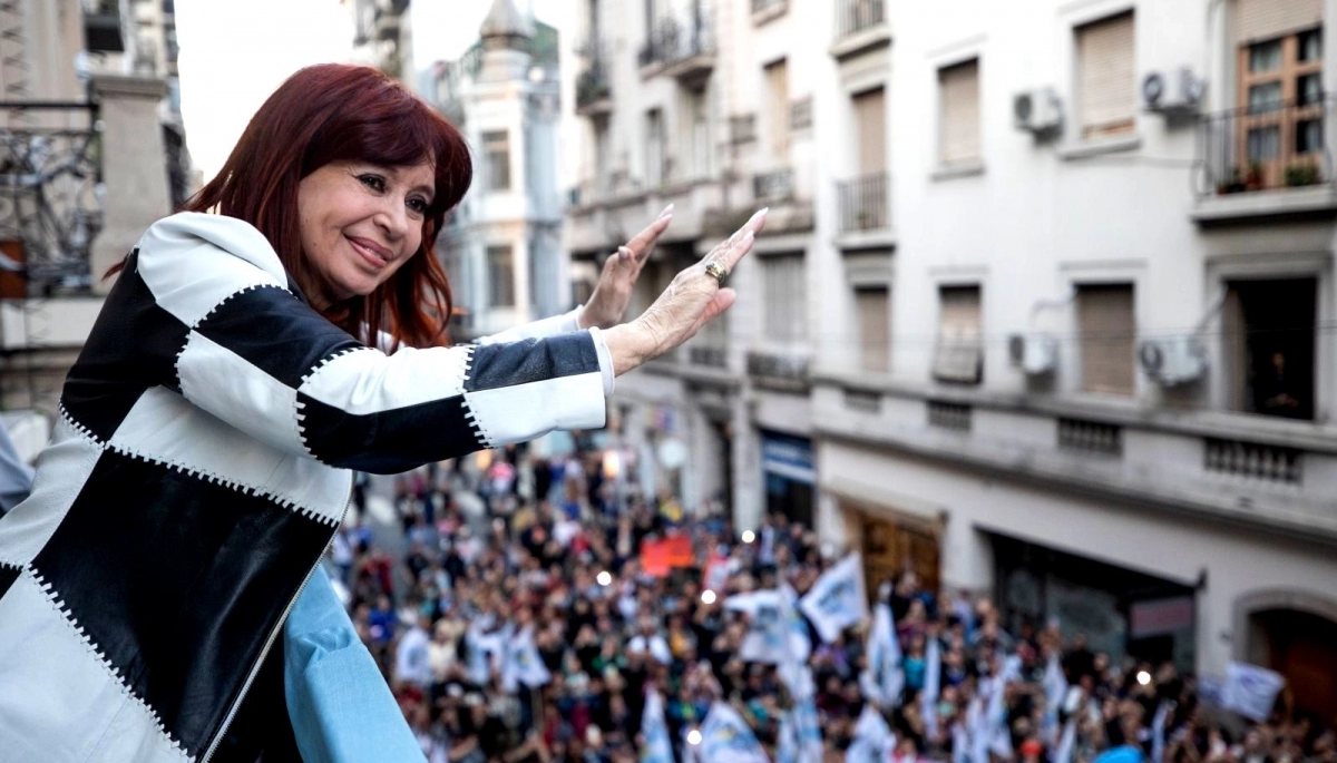 “Vamos a volver”: el mensaje de Cristina en la marcha en defensa de la universidad pública