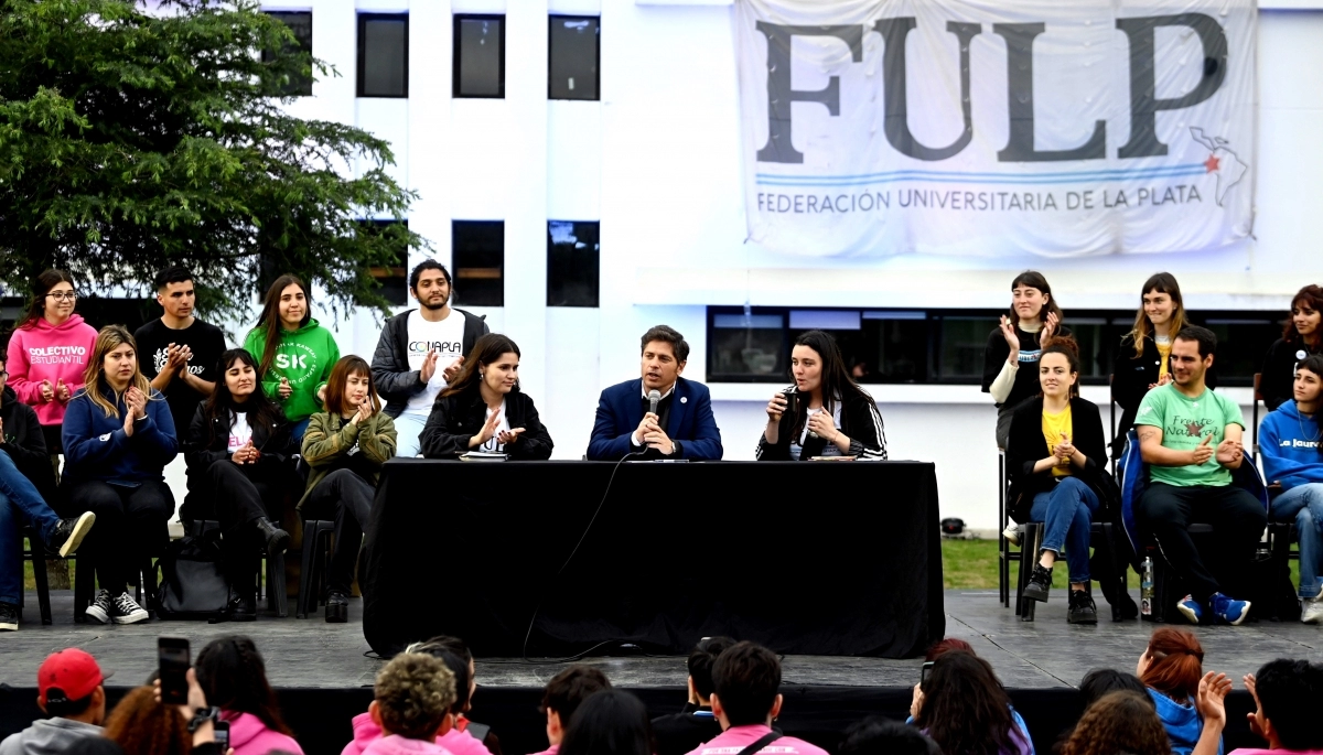 Kicillof se apartó de la interna peronista y pidió rechazar el veto de Milei al financiamiento universitario