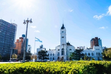La Plata suspendió obras y trámites administrativos en 400 urbanizaciones ilegales en la ciudad