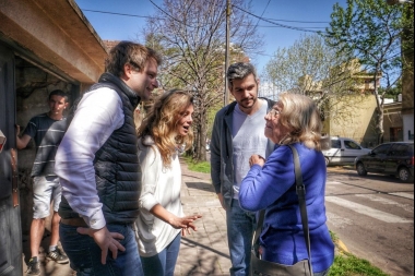 Timbreo en San Fernando: Marcos Peña junto a Campbell, Salvador, Lacunza y De Andreis