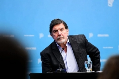 “Miente y sabe que miente”: Sileoni contradijo las ideas “falsas” de Milei sobre la universidad pública