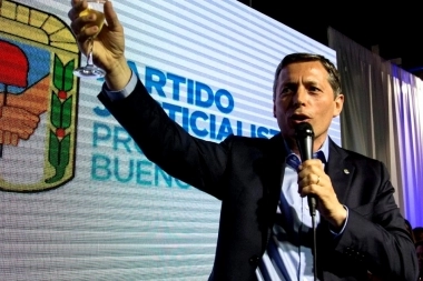 Gray busca suspender los comicios en el PJ y un “gesto” de Cristina respecto a su candidatura
