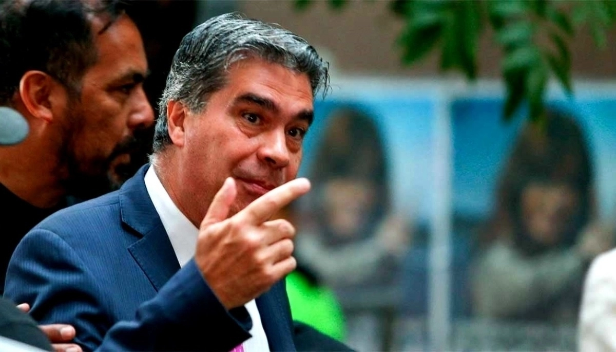 Capitanich, funcionario de Kicillof, le dio el aval que le faltaba a Quintela para competir contra Cristina