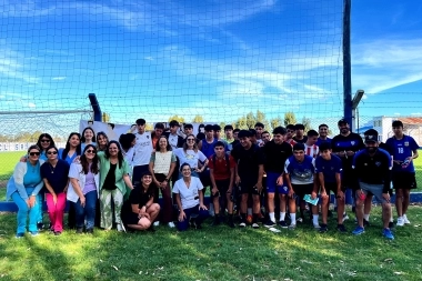 Con el foco en los adolescentes, Chaves dio inicio a los Talleres de Salud Comunitaria