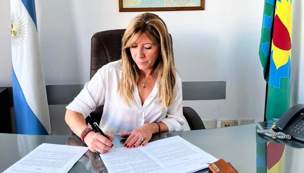 Proponen modificar una ley para mejorar la administración de recursos destinado a caminos rurales