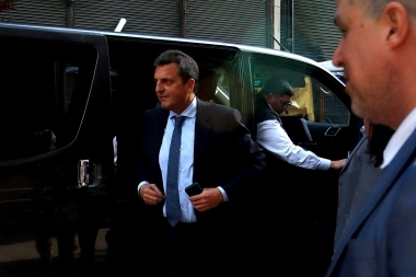 El massismo vuelve a alejarse de Kicillof y propone debatir los beneficios de la Boleta Única de Papel