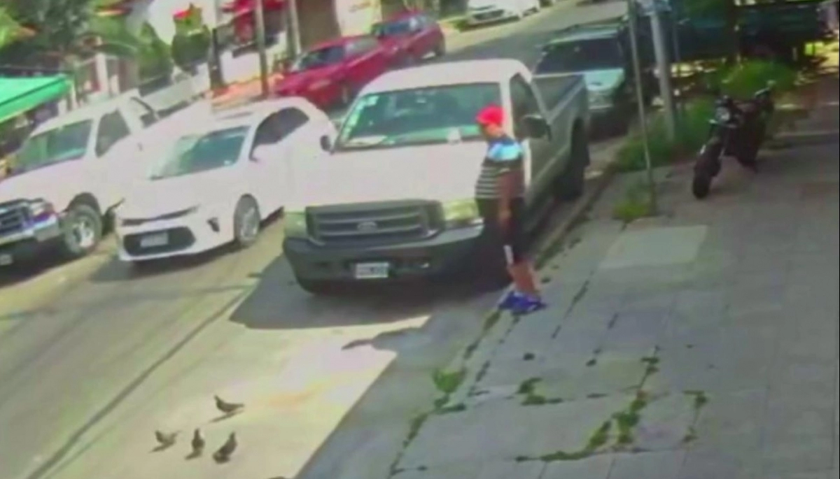 Inseguridad en Lanús: con destreza y tranquilidad, robó una camioneta en la puerta de un hospital