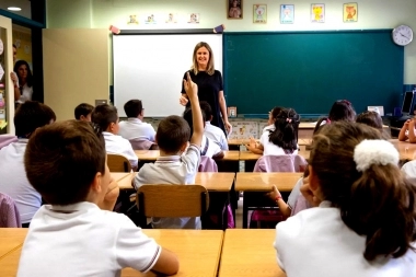 Septiembre no da respiro: Kicillof autoriza un nuevo aumento en las cuotas de los colegios privados