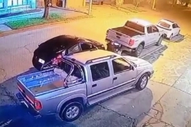 Le pincharon el negocio: allanaron y detuvieron a un sujeto acusado de robar ruedas de 4x4