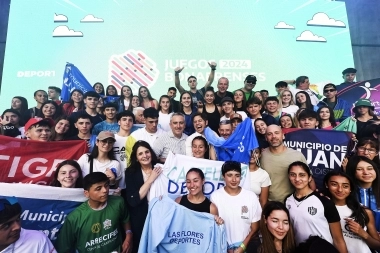 En Mar del Plata: Kicillof encabezó la apertura de la final de los Juegos Bonaerenses 2024