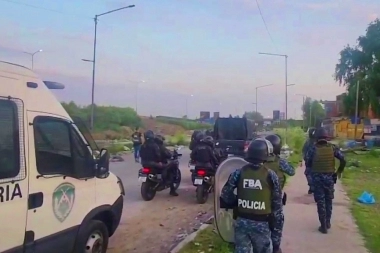 Con 29 allanamientos desbarataron una organización acusada de robar casi un centenar de automotores