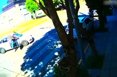 Detectados infraganti, la Policía de la Ciudad persiguió y detuvo a delincuentes armados