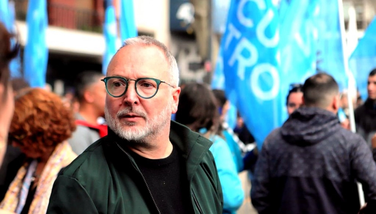 Tras el fallo de la Corte, funcionario de Kicillof abandonó el barco para cumplir una condena penal