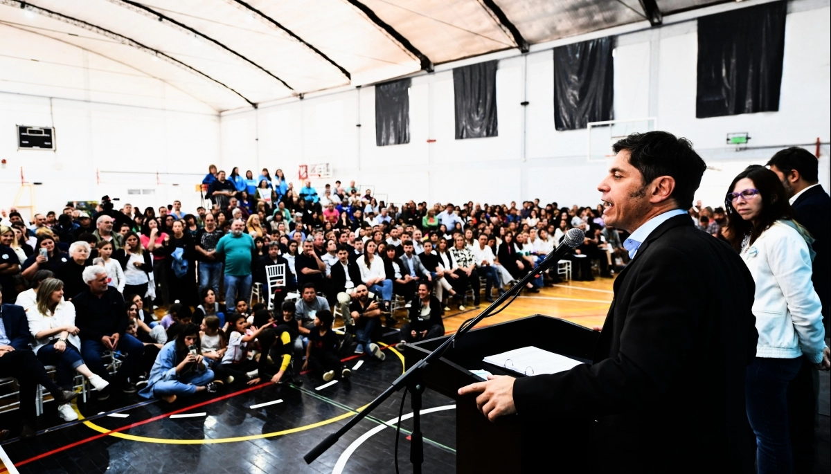 Kicillof apuntó contra la paralización de la obra pública: “Sin Estado no hay desarrollo en el Interior”