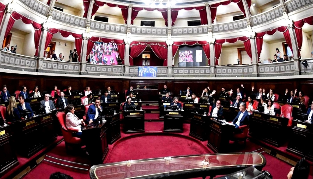 En una sesión especial, el Senado bonaerense convirtió en ley el RIGI de Kicillof