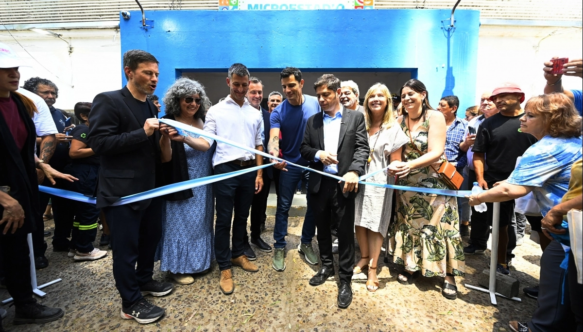 Kicillof aterrizó en General Rodríguez: inauguró un Jardín de Infantes y un COM