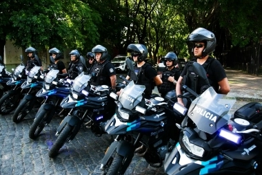 Megaoperativo conjunto de la policía bonaerense y fuerzas federales en localidades Almirante Brown