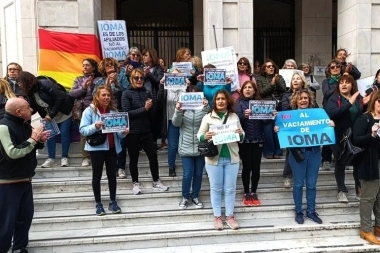 La guerra entre IOMA y FEMEBA sale a las calles: protestas y cacerolazos de médicos y afiliados