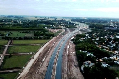 Intendentes radicales lanzaron un reclamo conjunto a Milei para reacondicionar la Ruta 5