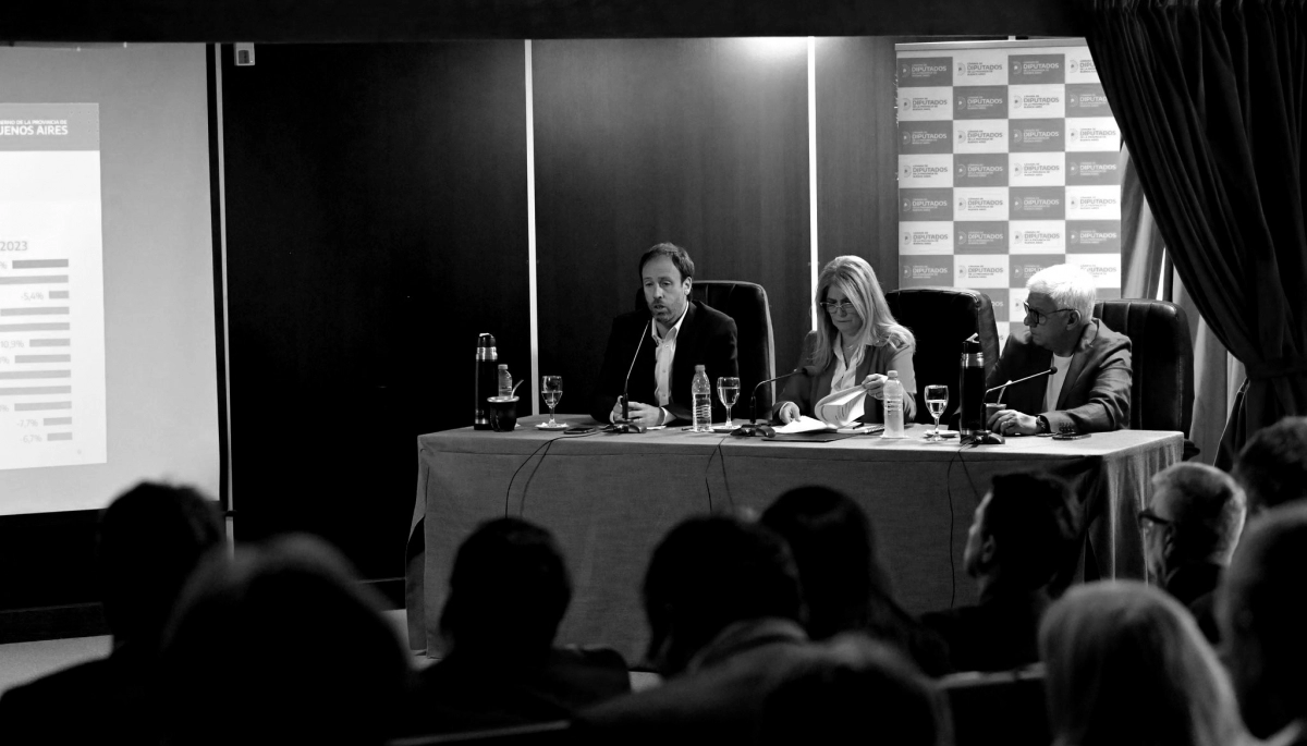 López volvió a presentar el Presupuesto a los jefes de bloque y la oposición lo bajó de un hondazo